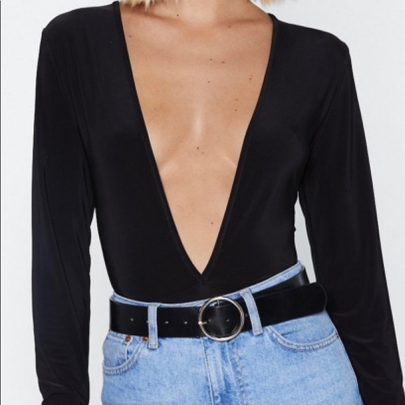 Nasty Gal Tops - NWT nasty gal black V Plunging Bodysuit size 4